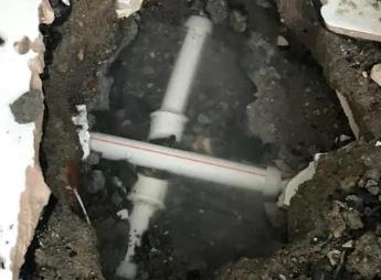 新邱阳台漏水维修公司为您分享楼上楼下漏水怎么处理